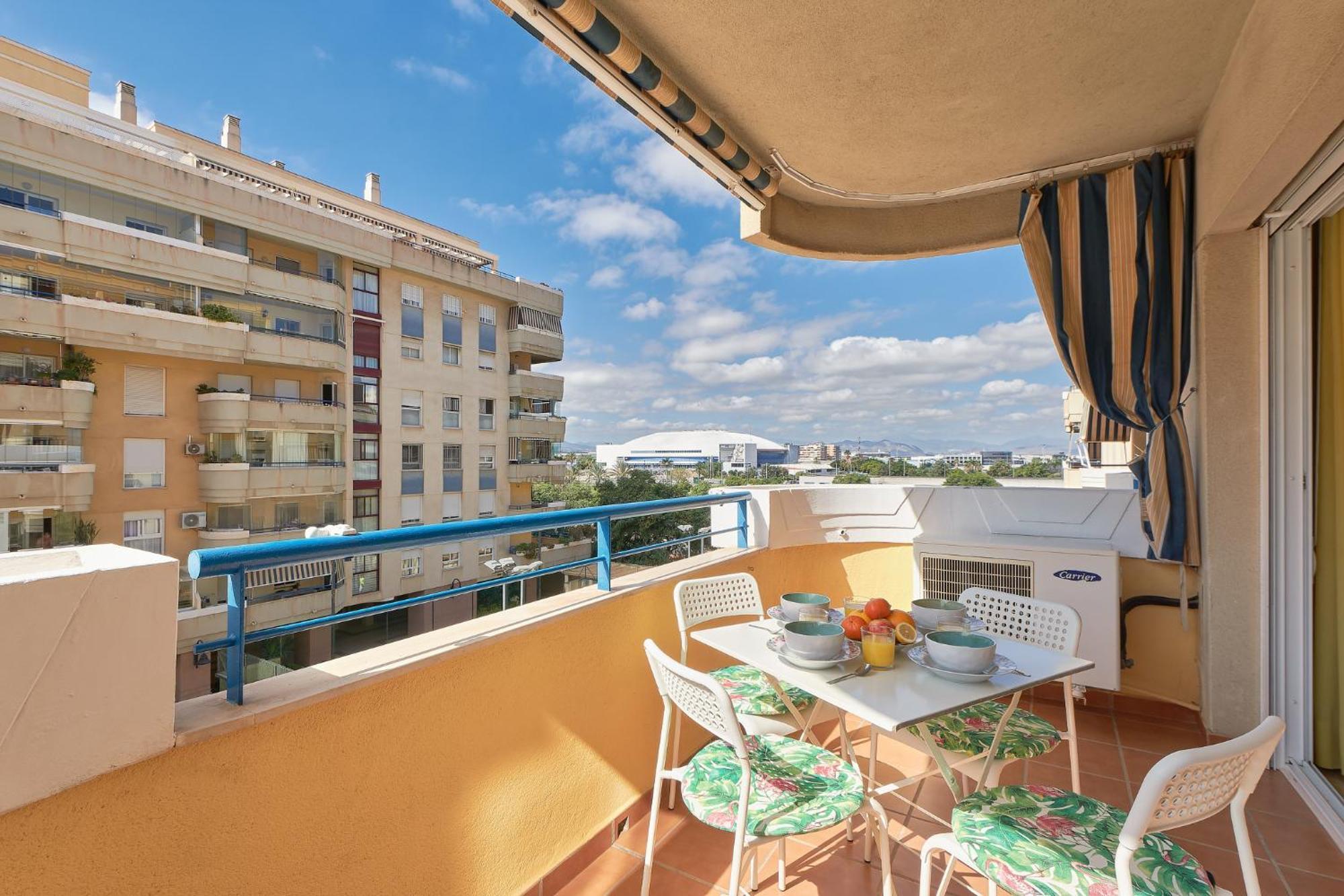 Star City Malaga Bagian luar foto