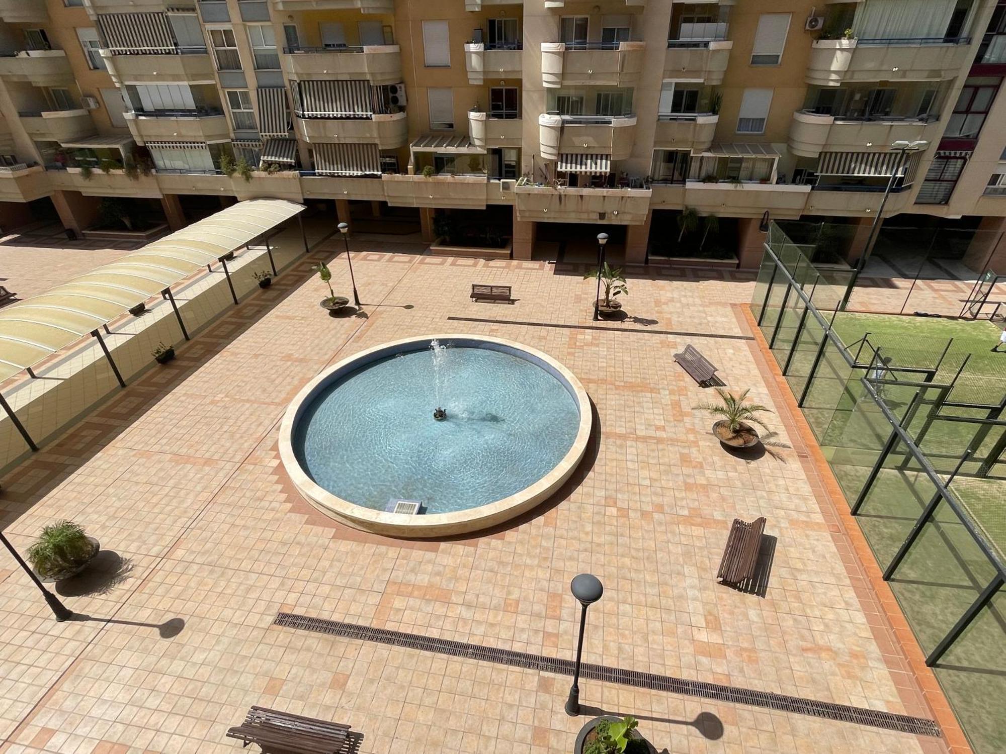 Star City Malaga Bagian luar foto