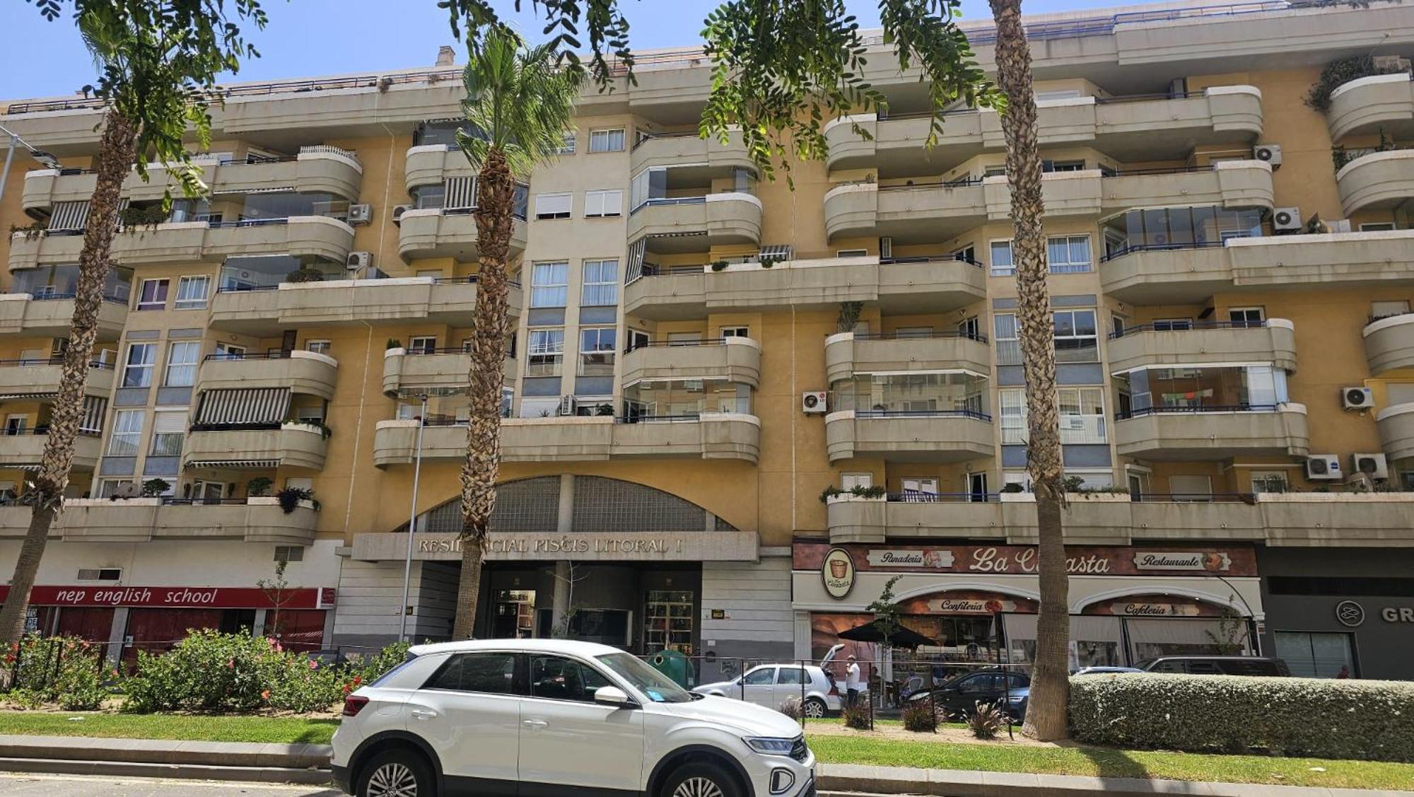 Star City Malaga Bagian luar foto